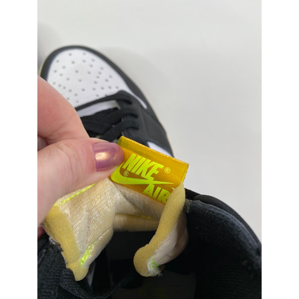 Mens Air Jordan 1 Retro High OG Volt Gold 555088-118 Adult Unisex Sneakers Sz 10 - Picture 7 of 11